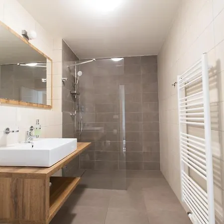 Pod Zakletym - Apartman *