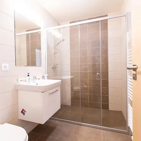 Apartman Pod Zakletym - *