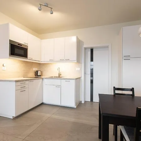 Apartman Pod Zakletym - *