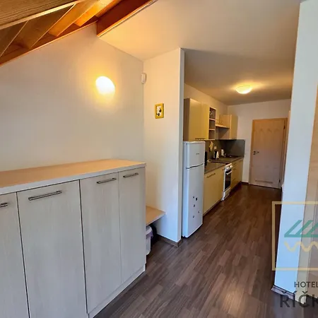 Apartmán - *