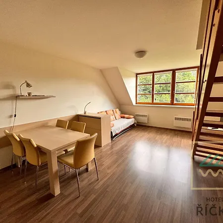 Pod Zakletym - Apartman Říčky