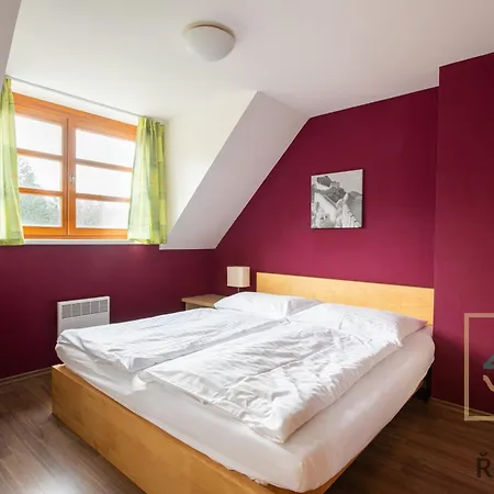 Apartment Pod Zakletym - Ricky (Hradec Kralove)