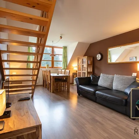 Pod Zakletym - Apartman *